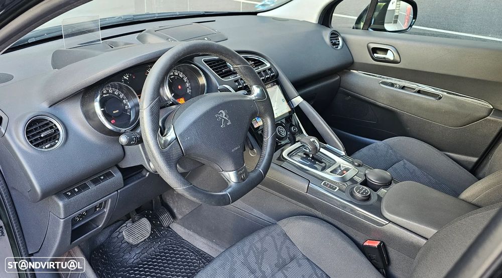 Peugeot 3008 2.0 HDi Hybrid4 - 9