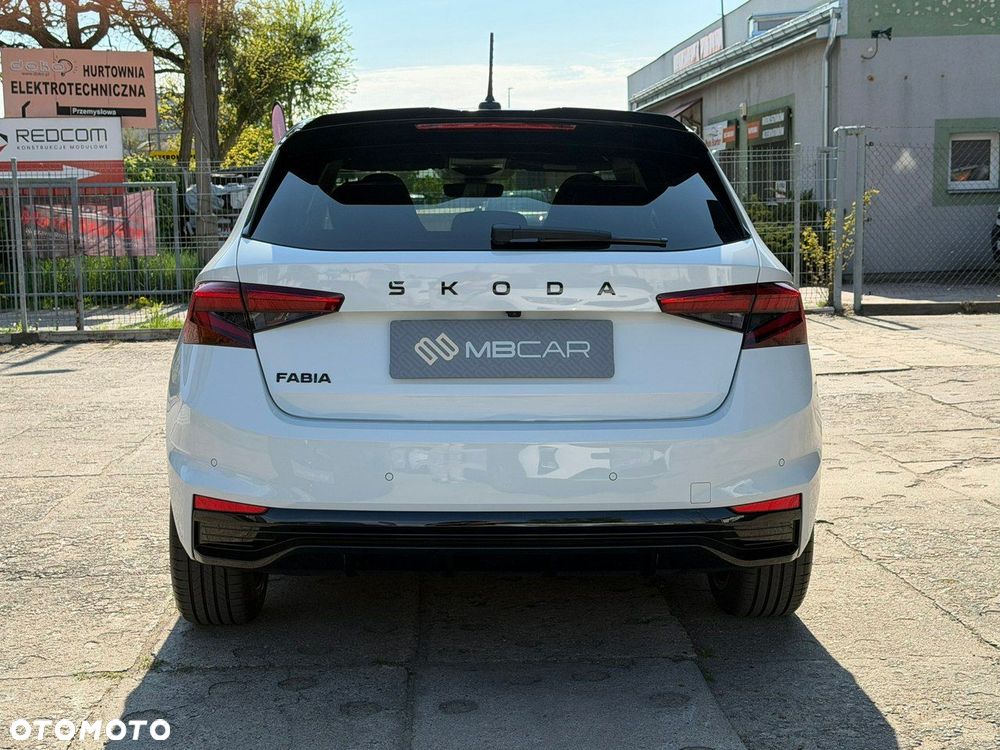 Skoda Fabia 1.0 TSI Monte Carlo DSG - 6