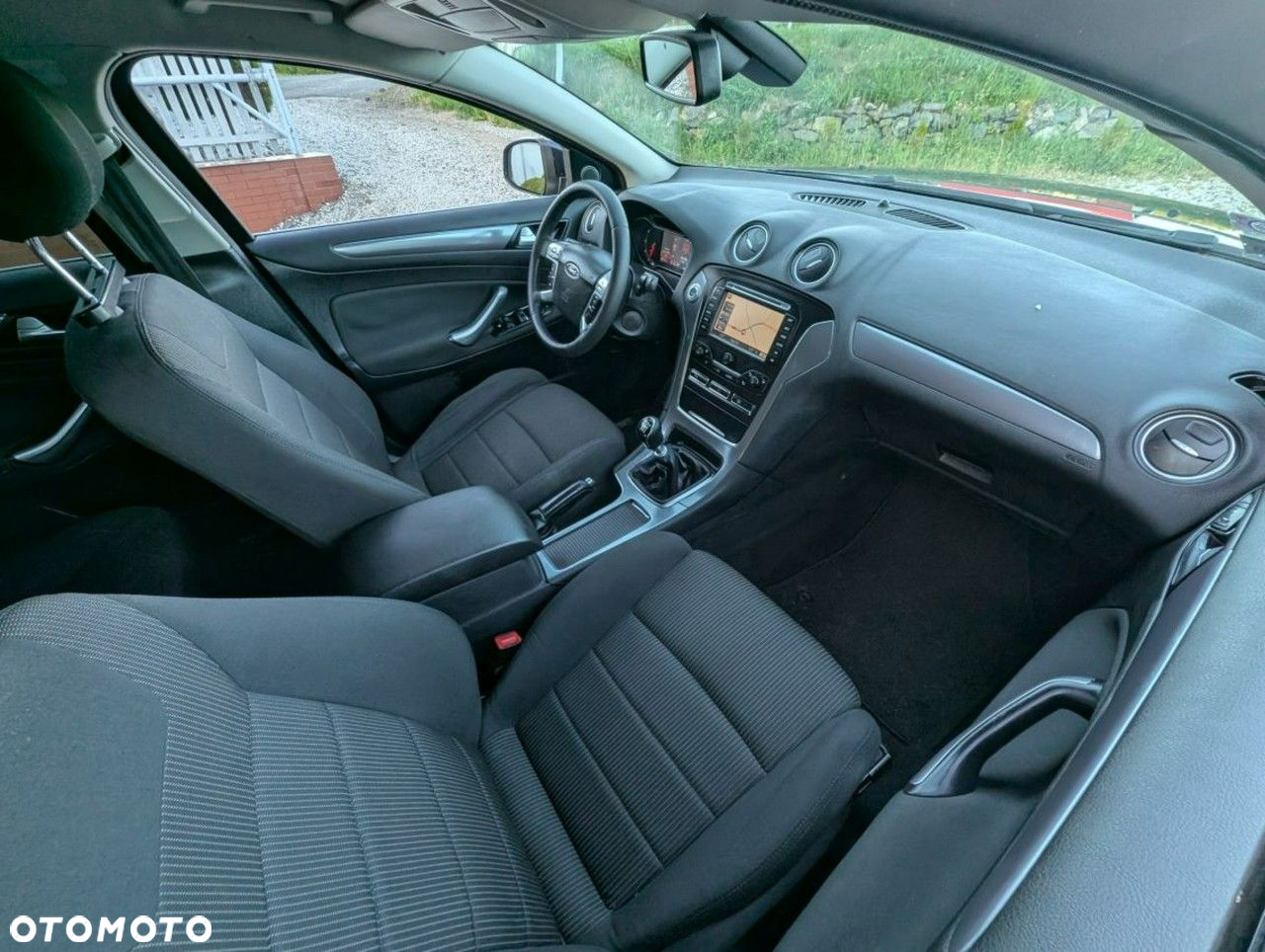 Ford Mondeo - 15