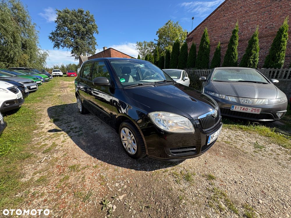 Skoda Fabia 1.2 HTP Fresh - 2