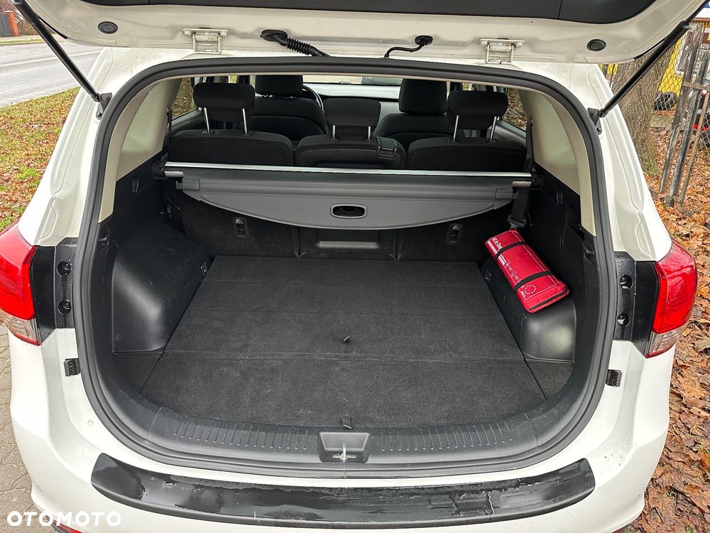 Kia Carens 1.7 CRDi XL - 32