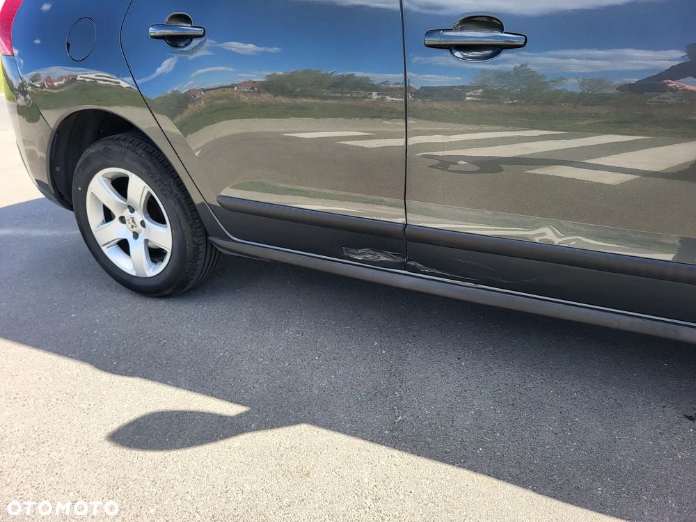 Peugeot 3008 e-HDi 115 ETG6 Stop&Start Allure - 4