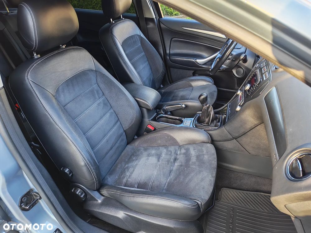 Ford Mondeo 2.0 Titanium X - 10