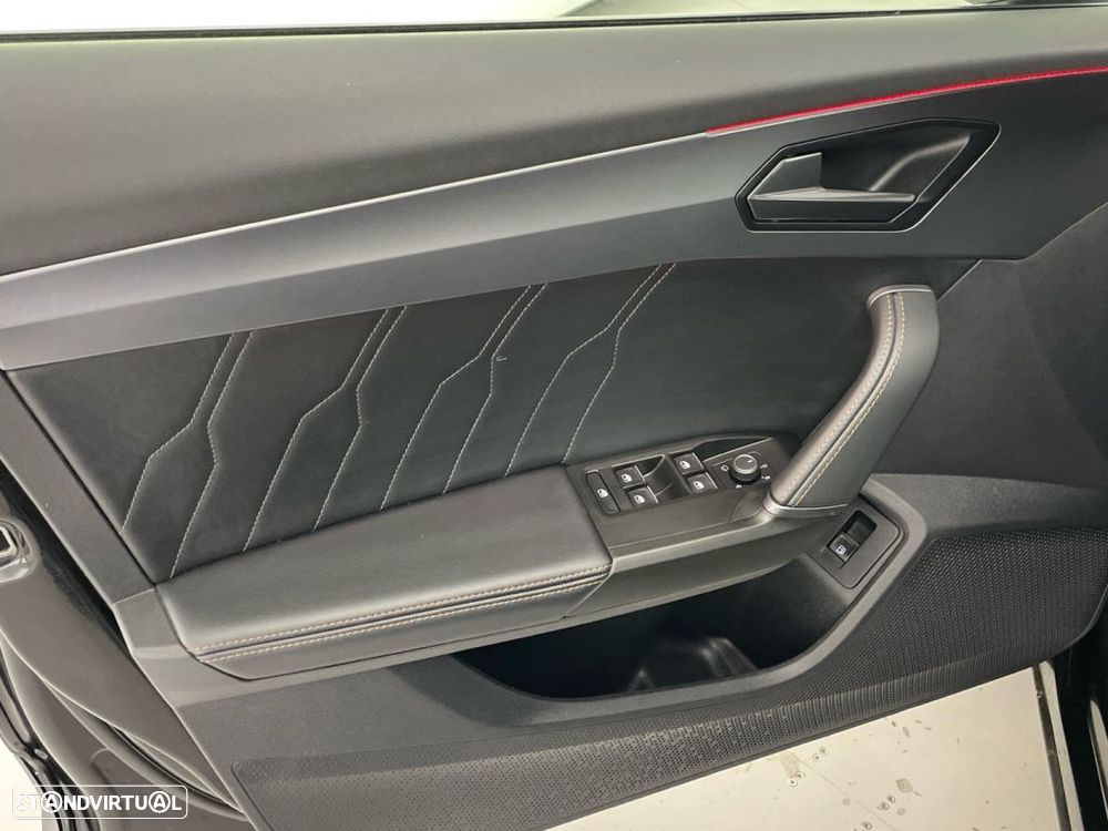 Cupra Formentor 1.4 e-Hybrid DSG VZ - 16