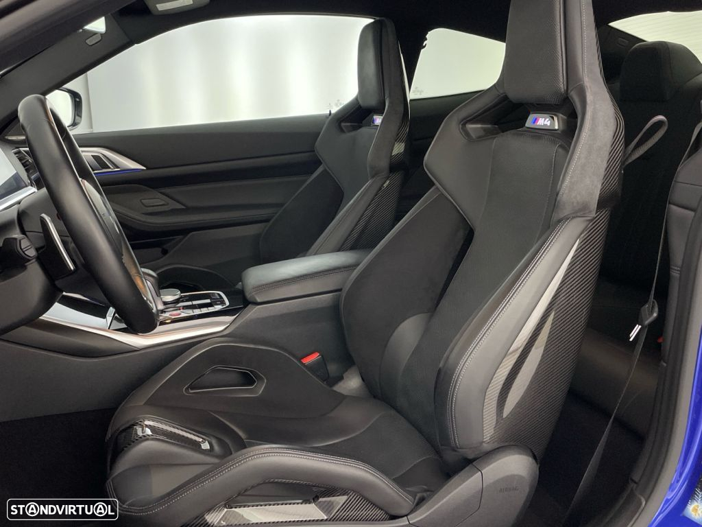 BMW M4 Competition xDrive - 19