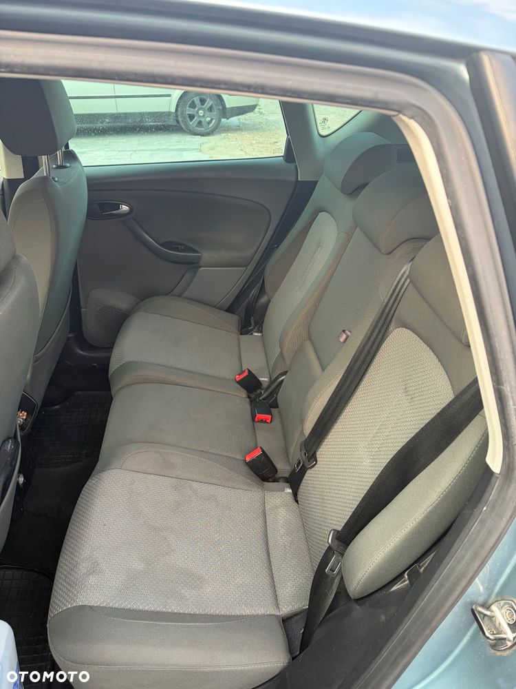 Seat Toledo 1.6 Reference - 12