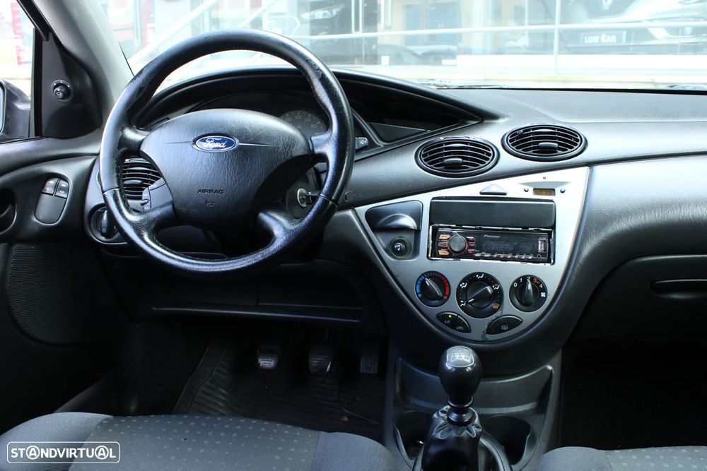 Ford Focus 1.8 TDdi Comfort - 4