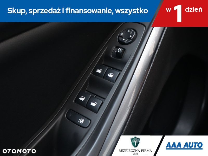 Opel Grandland X - 17