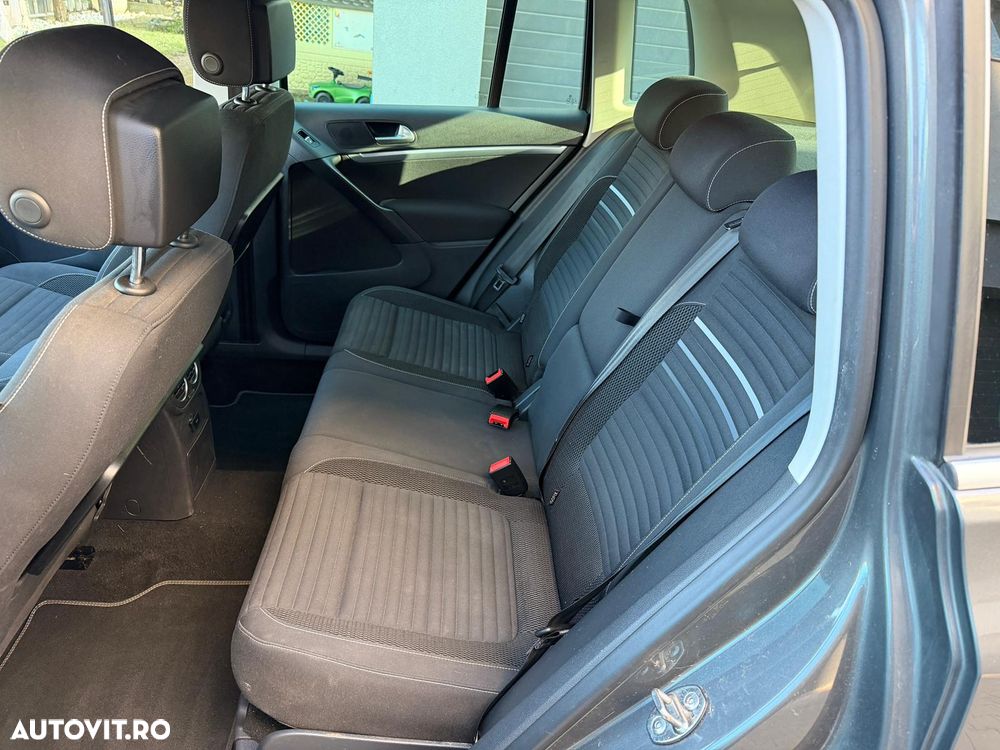 Volkswagen Tiguan 2.0 TDI DPF BlueMotion Technology Cup Sport & Style - 14