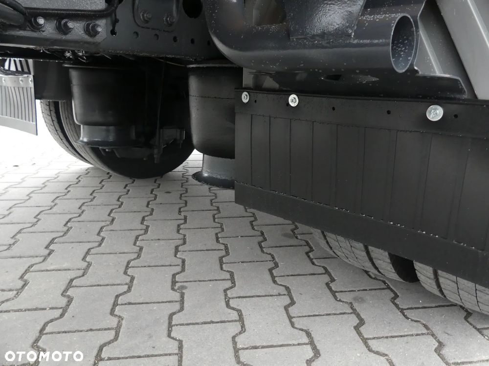 Mercedes-Benz ATEGO 1222 / WYWROTKA 3-STRONNA + HDS SKŁADANY W Z / - 25