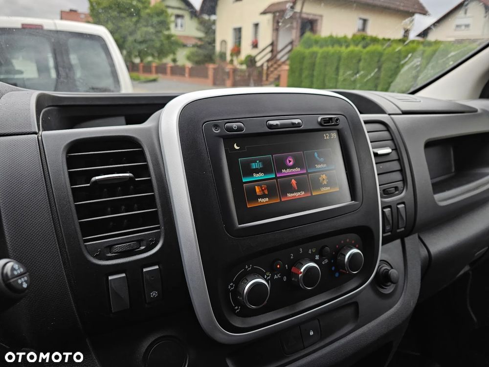 Renault Trafic - 14