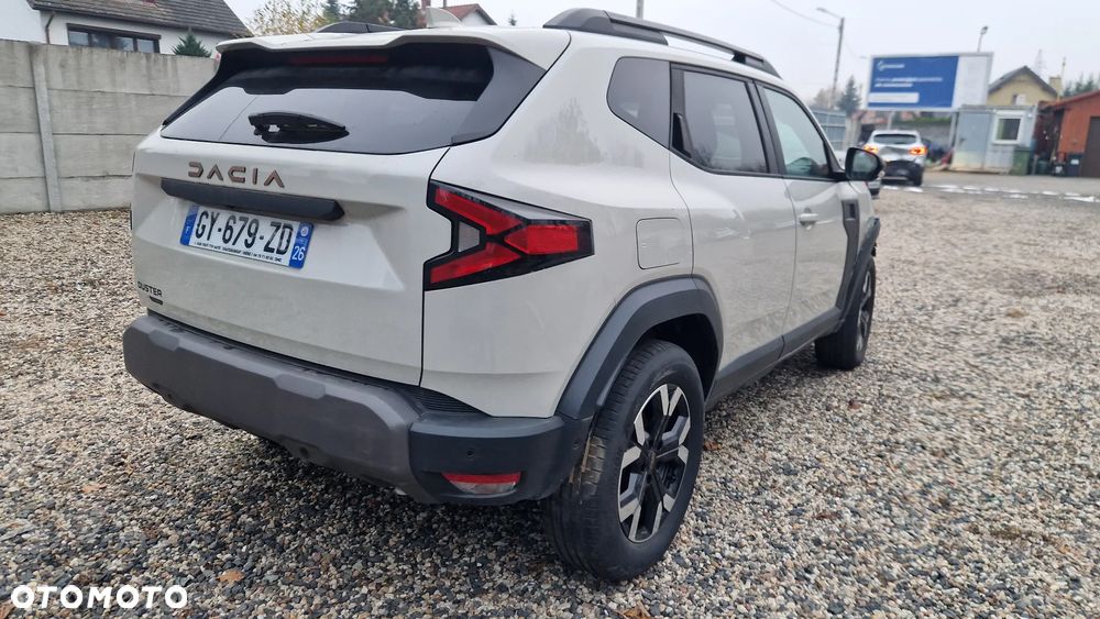 Dacia Duster 1.6 Full Hybrid 140 Journey+ MMT - 3