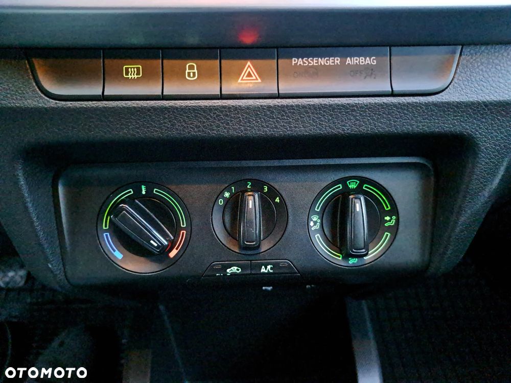 Skoda Fabia 1.0 TSI Ambition - 16