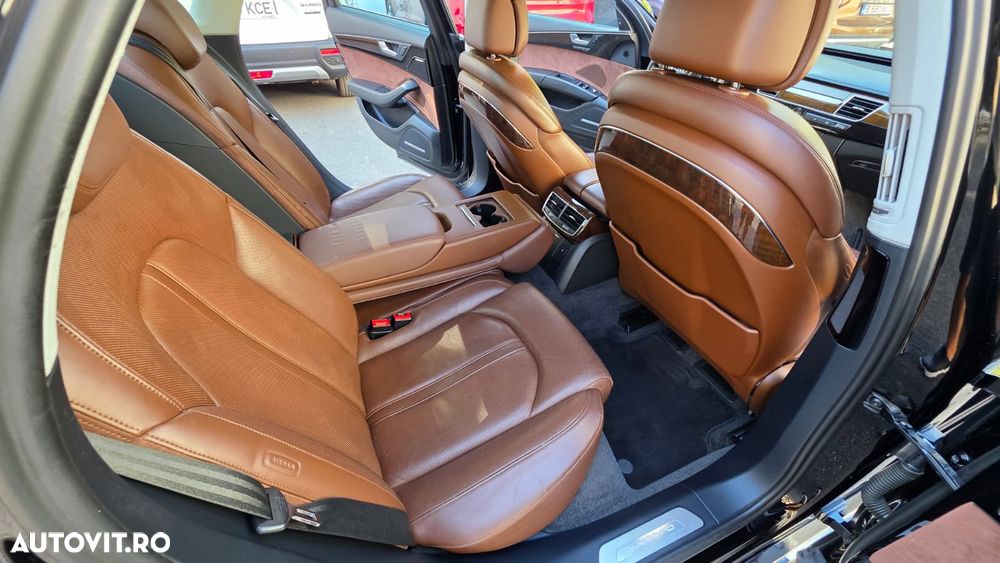 Audi A8 - 3