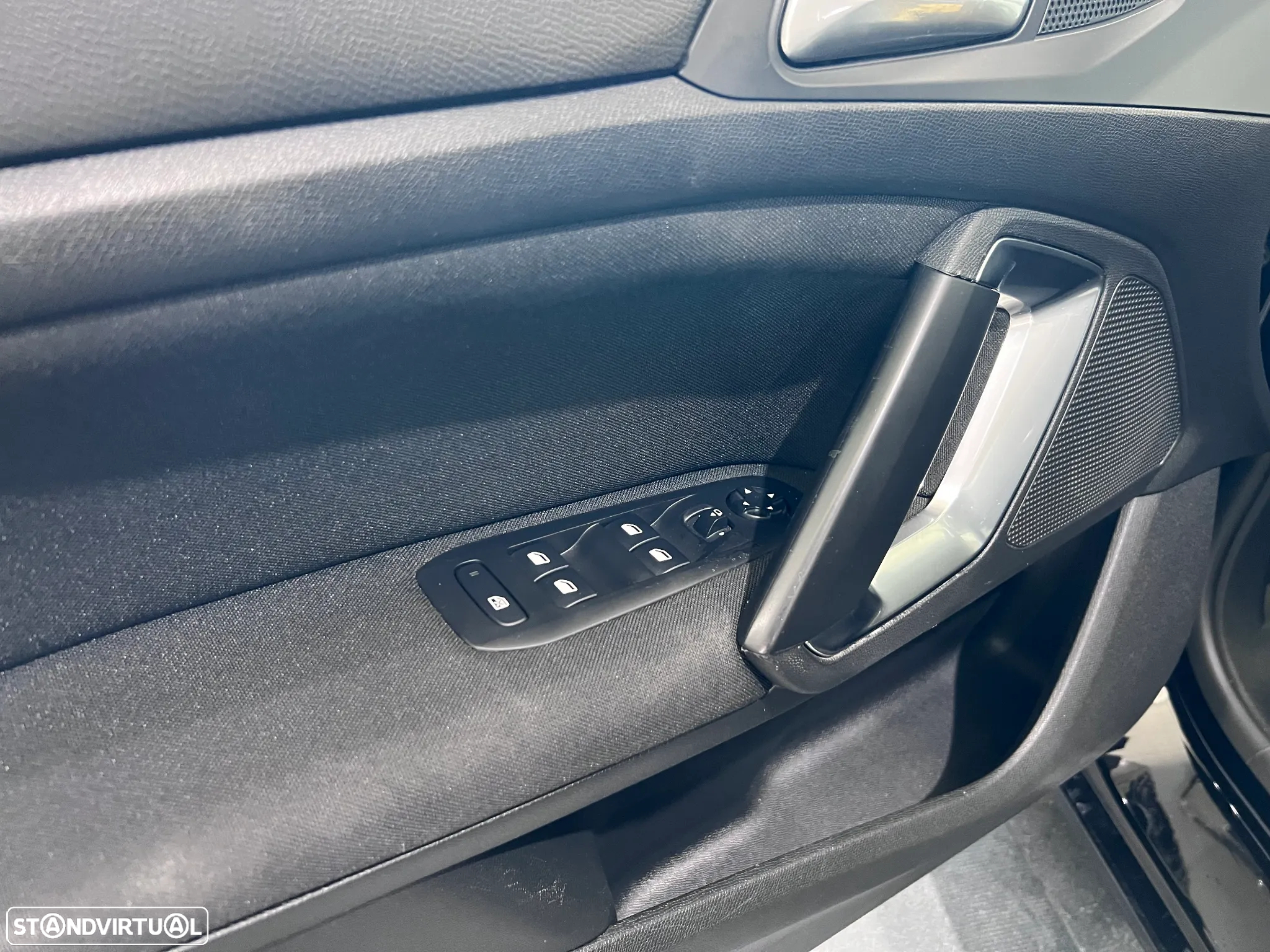 Peugeot 308 SW 1.2 PureTech Allure EAT6 - 9