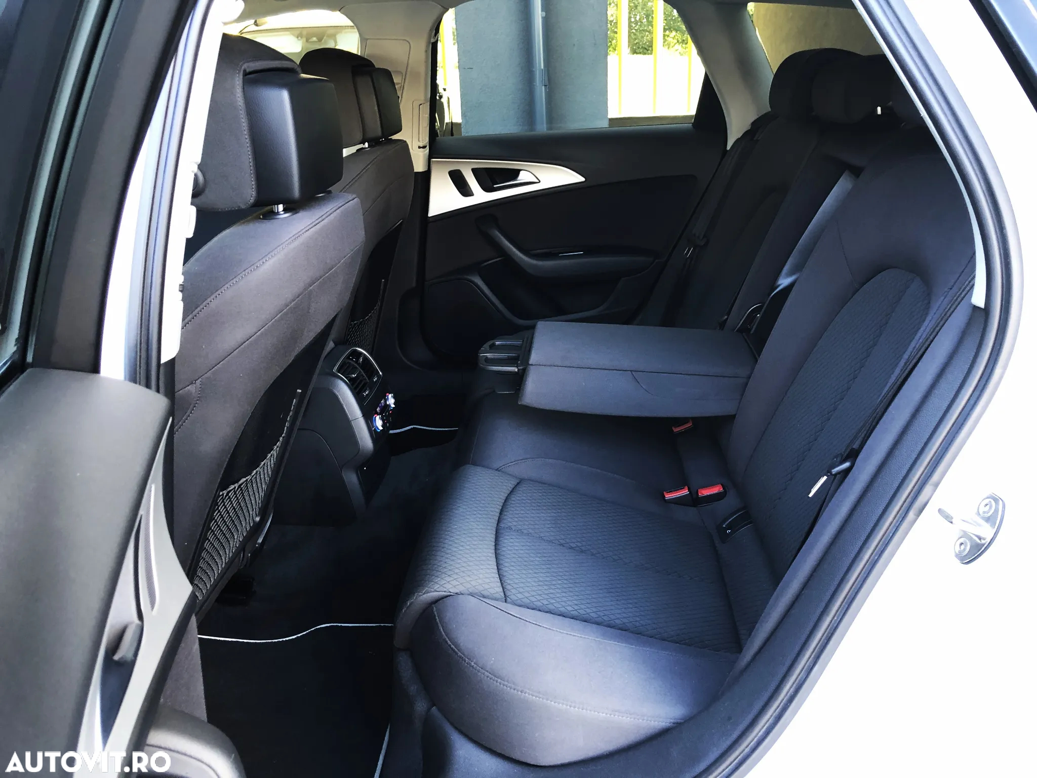 Audi A6 Avant 2.0 TDI Ultra S tronic - 8