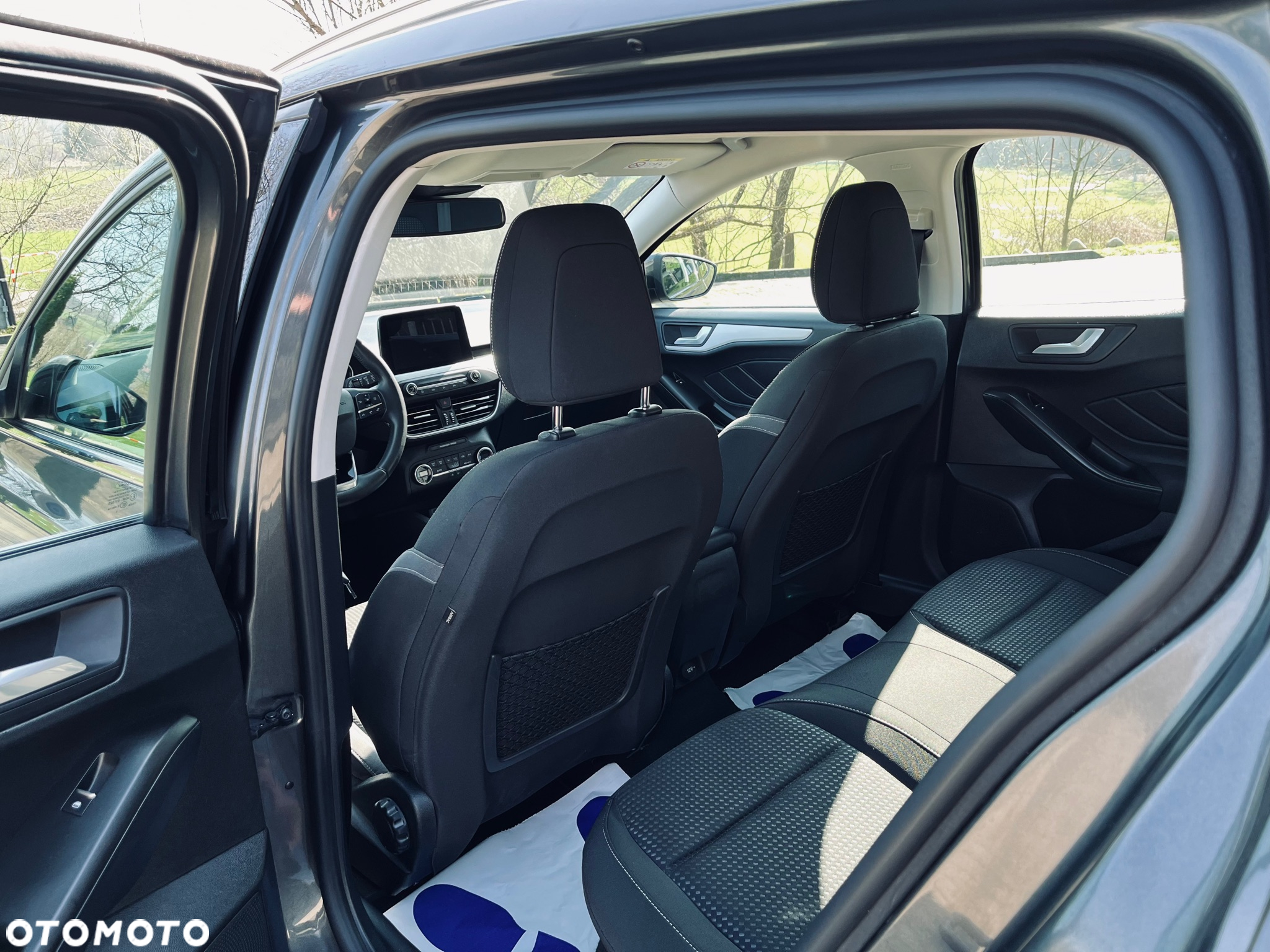 Ford Focus 1.0 EcoBoost Active Business - 19