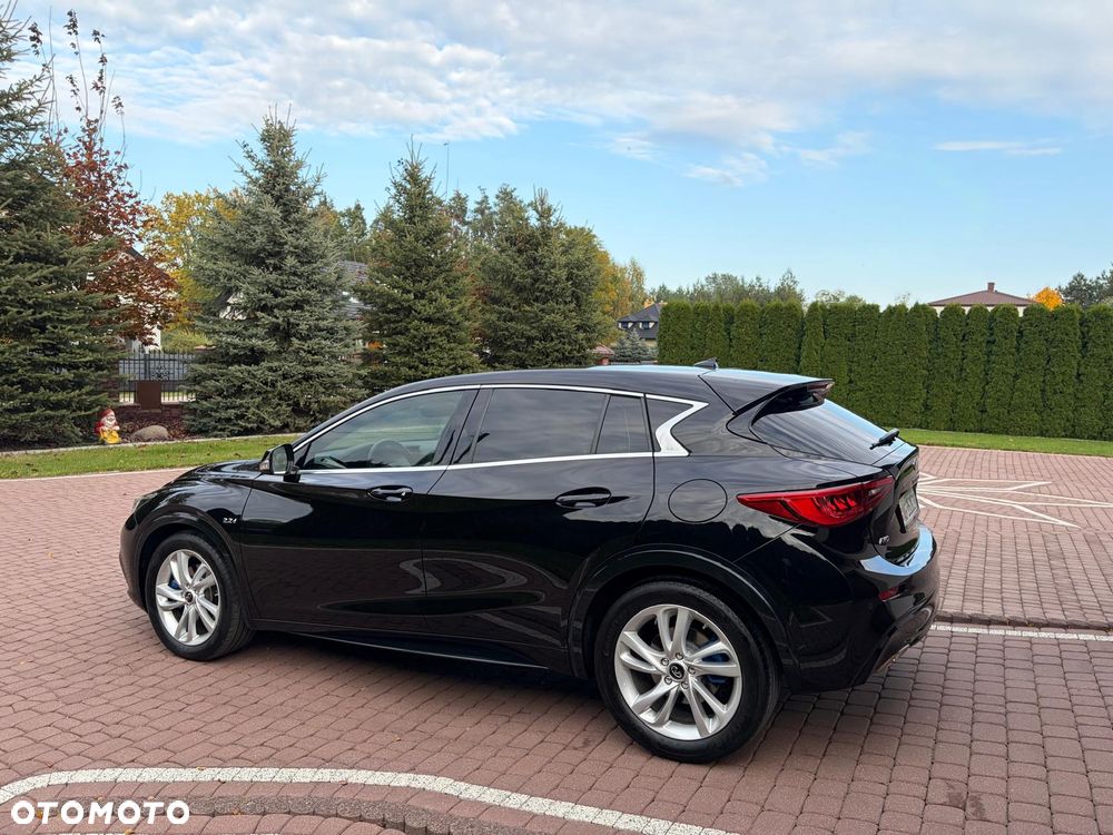 Infiniti Q30 2.2d DCT AWD Sport - 5
