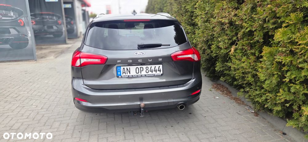 Ford Focus 1.0 EcoBoost STart-Stopp-System TITANIUM - 13