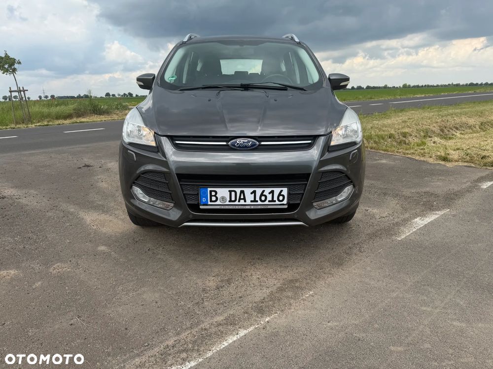 Ford Kuga - 2
