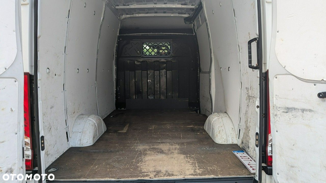 Iveco Daily 35S15 - 32