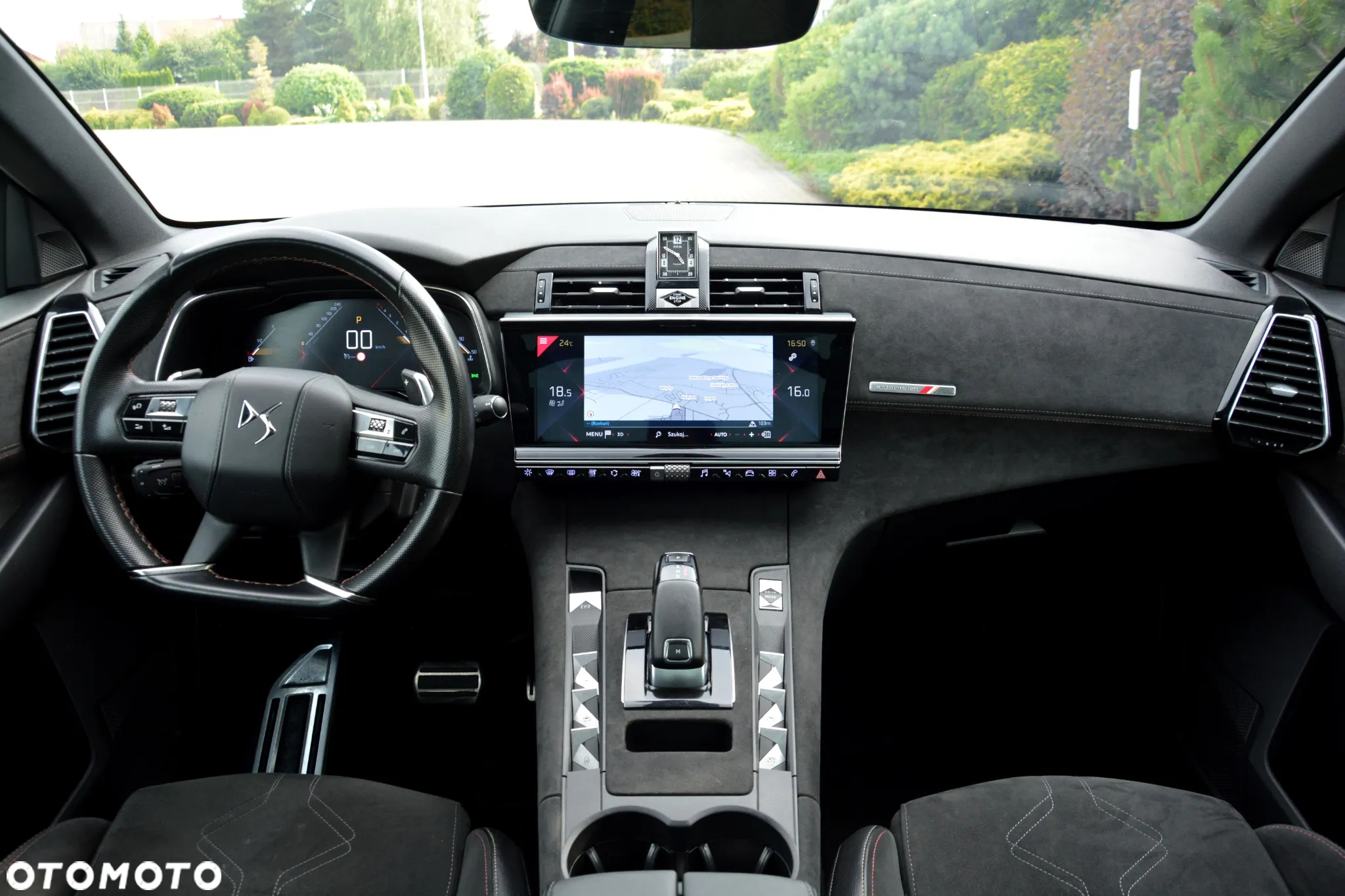 DS Automobiles DS 7 Crossback 2.0 BlueHDi Performance Line + - 8