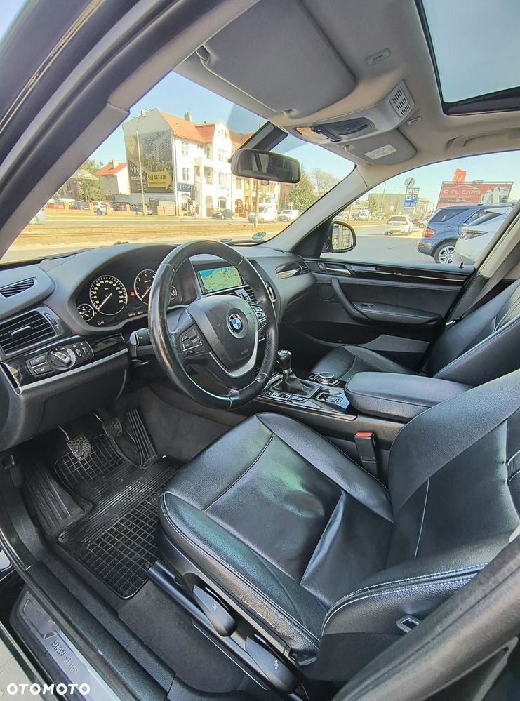 BMW X3 sDrive18d Luxury Line - 8