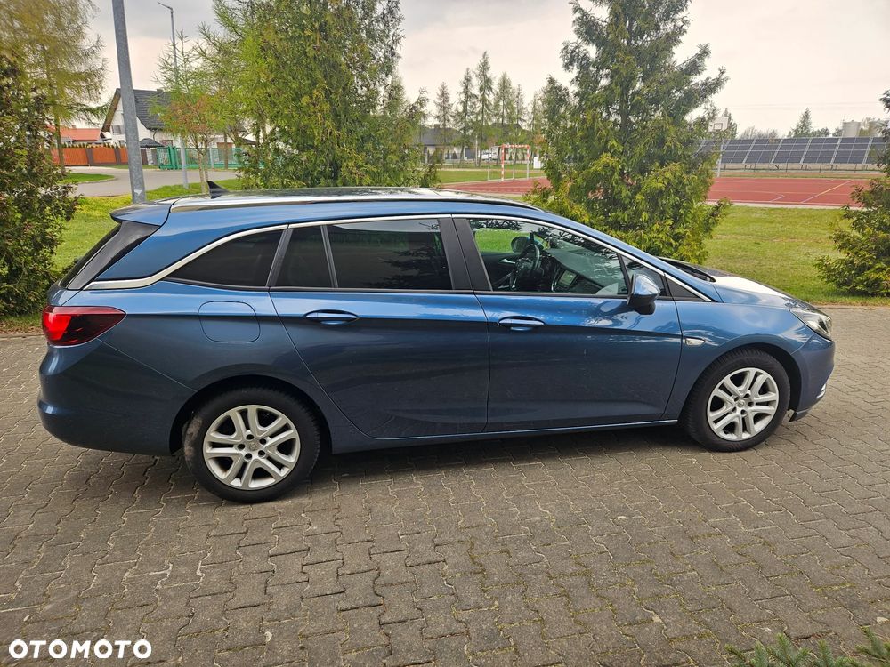 Opel Astra 1.6 D (CDTI) Start/Stop Business - 9