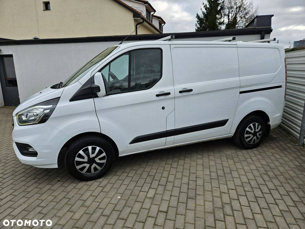 Ford Transit Custom - 13