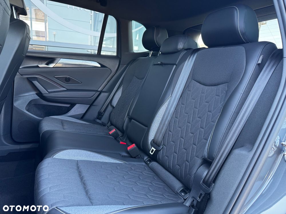 Volkswagen Tiguan 1.5 eTSI OPF DSG Goal - 13