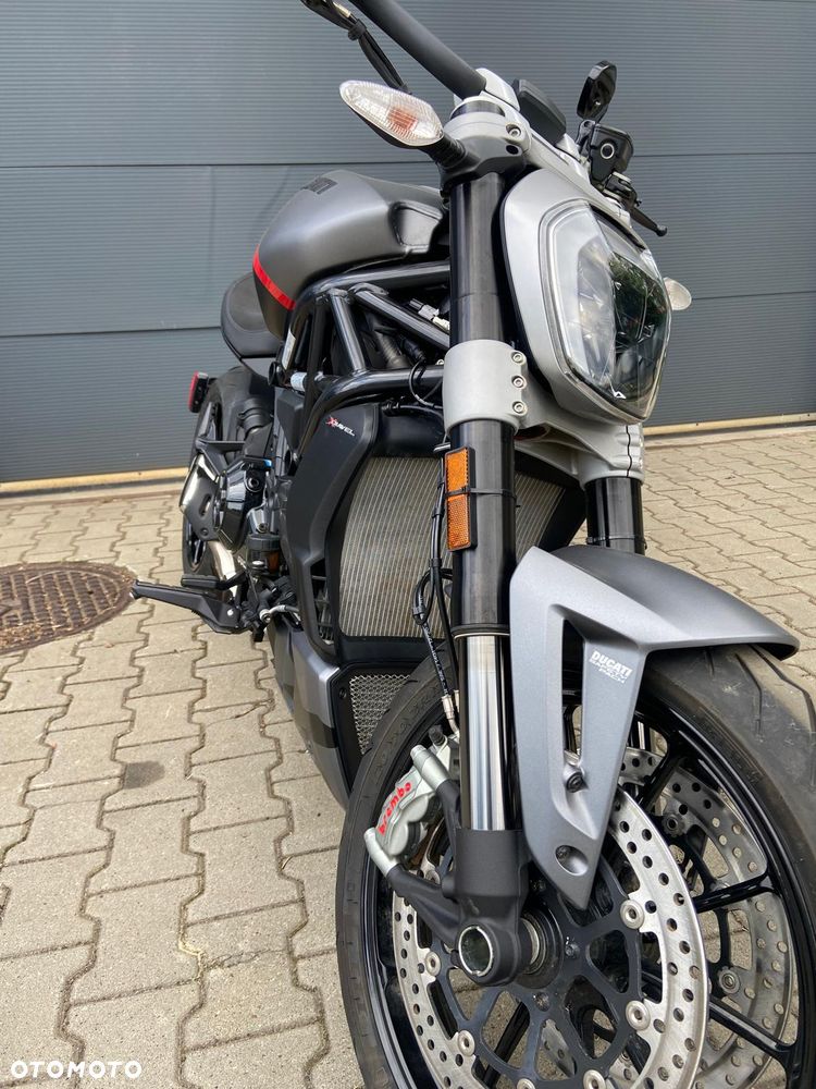 Ducati Diavel - 11