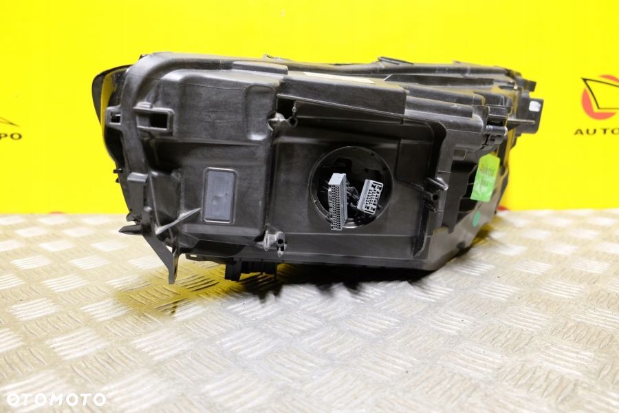 VOLVO C40 XC40 LIFT 2022-2023 REFLEKTOR LAMPA FULL LED PRAWA USA - 9