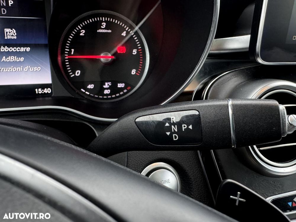 Mercedes-Benz GLC - 24