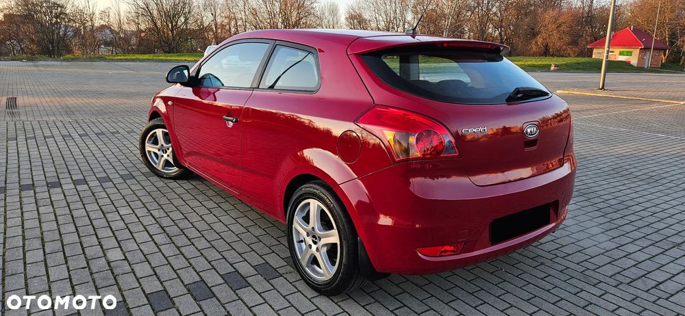 Kia ProCeed 1.4 Optimum + - 4