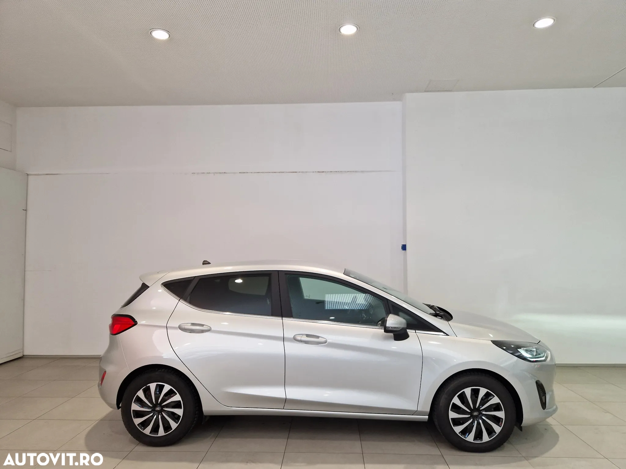 Ford Fiesta 1.0 EcoBoost 7DCT mHEV Titanium - 6