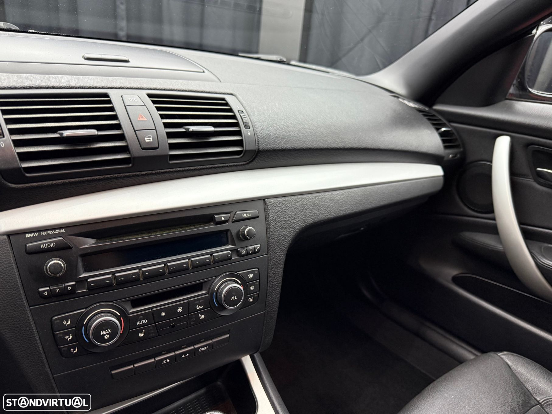 BMW 118 d Cabrio Edition Sport - 17