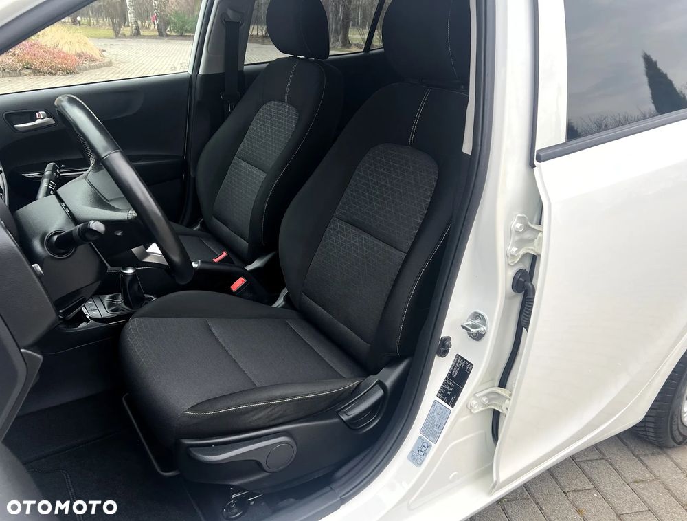 Kia Picanto 1.0 Dream-Team Edition - 31