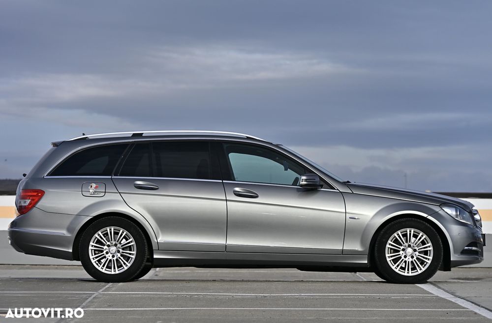 Mercedes-Benz C - 7
