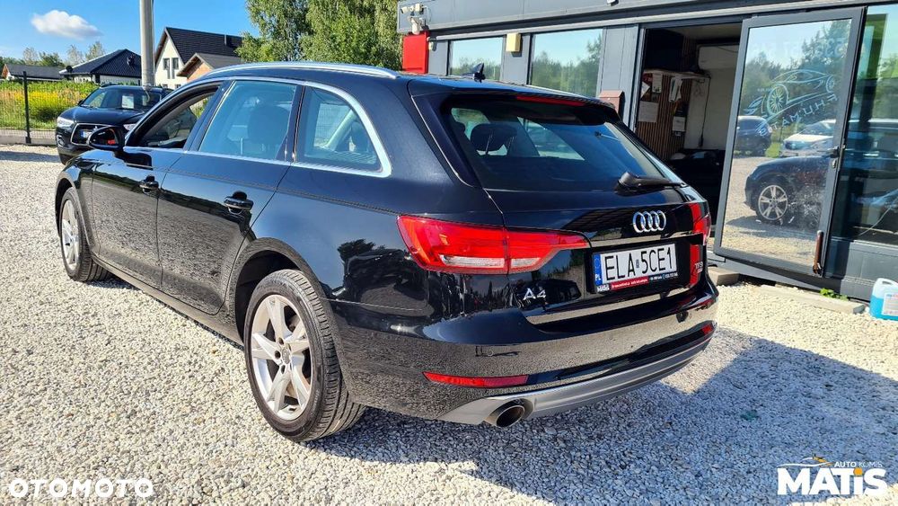 Audi A4 Avant - 13