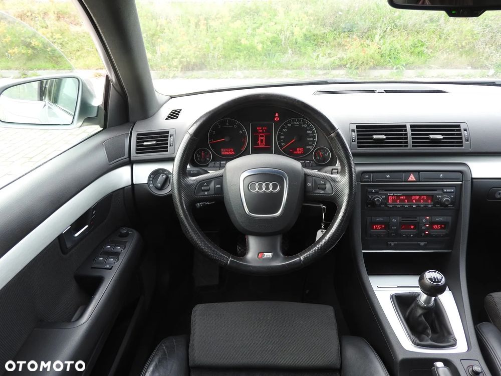 Audi A4 Avant 1.8T - 7