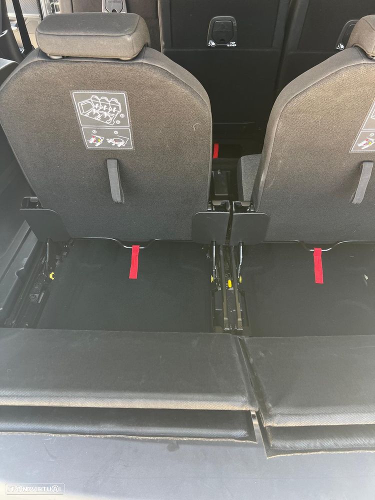 Peugeot 5008 1.5 BlueHDi Active - 14