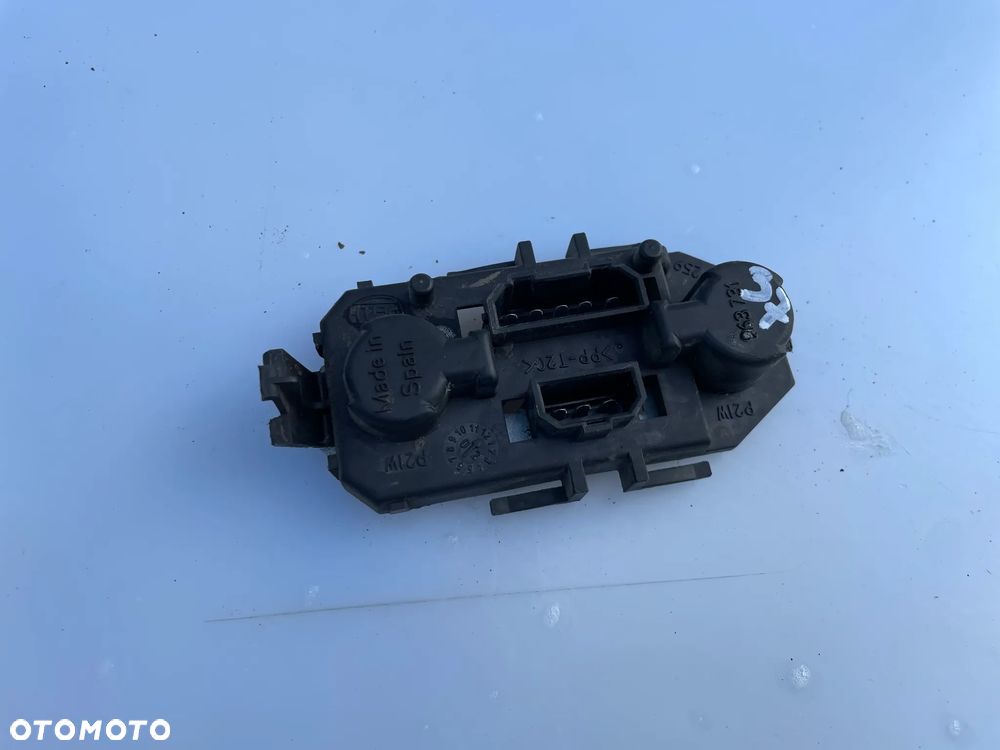 WKŁAD LAMPY LEWY TYŁ SEAT TOLEDO II 1M5945259 - 2