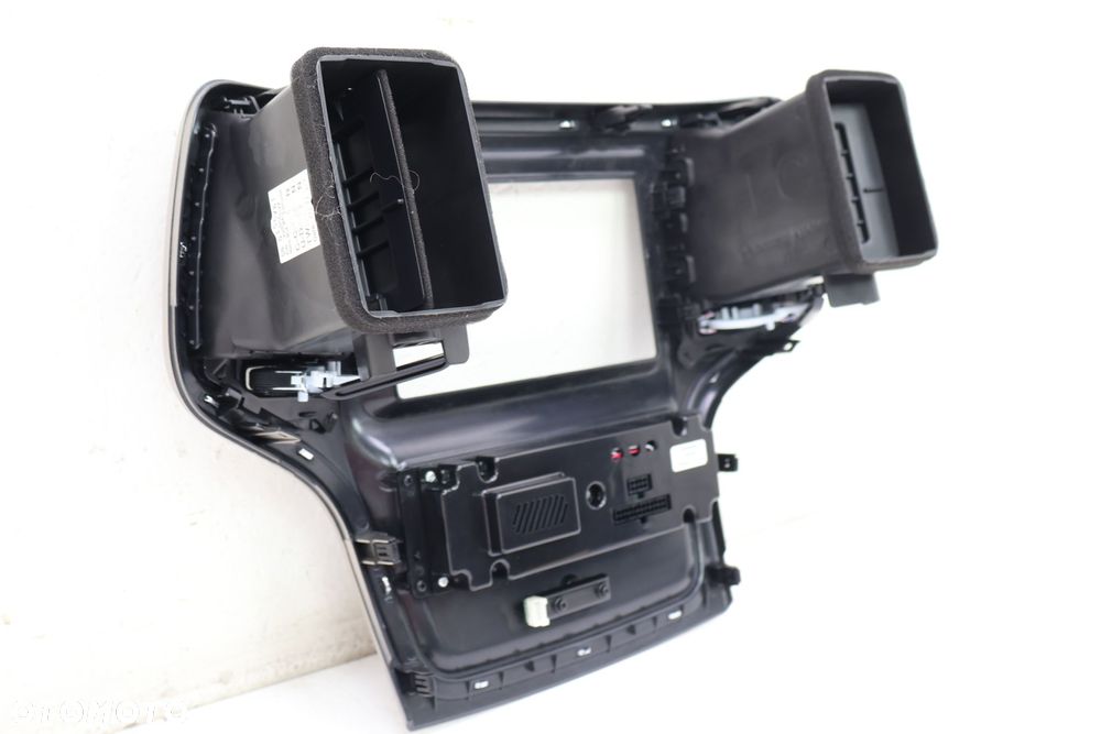 JEEP GRAND CHEROKEE WK2 OSŁONA RAMKA RADIA 90020301, 90020401 - 9