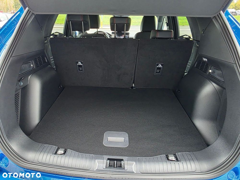 Ford Kuga - 32