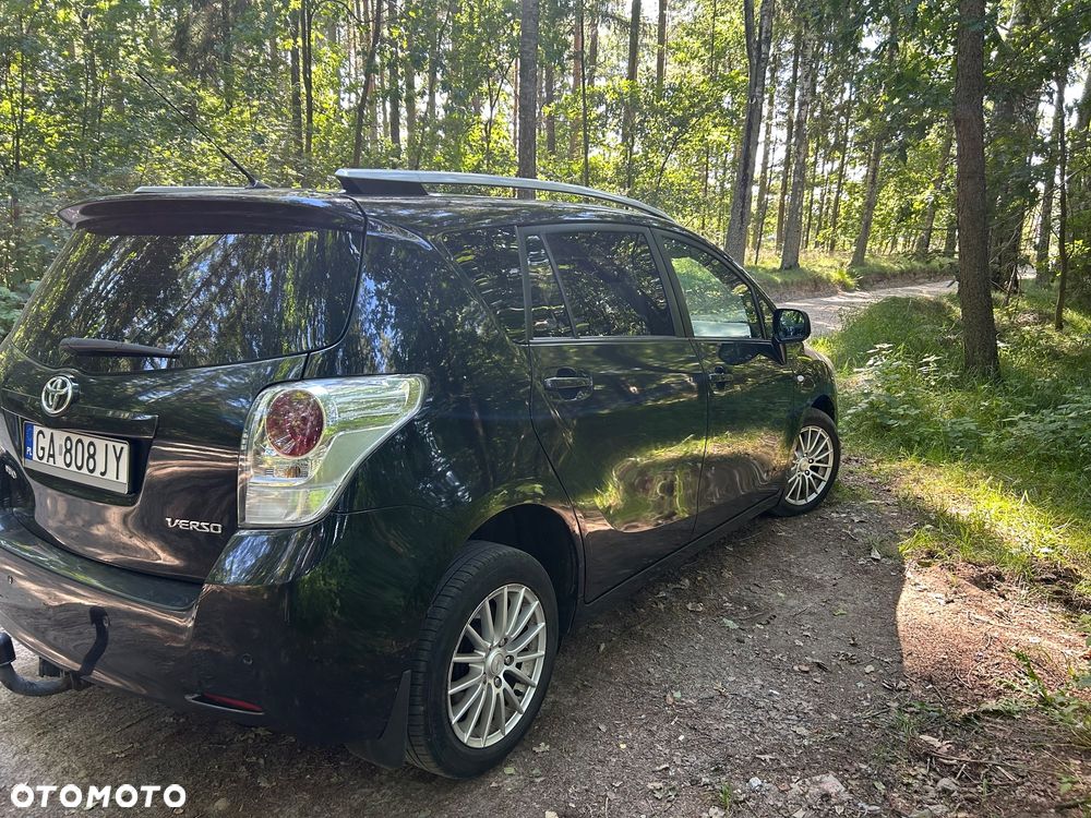 Toyota Verso 2.0 D-4D Sol SW 7os - 3