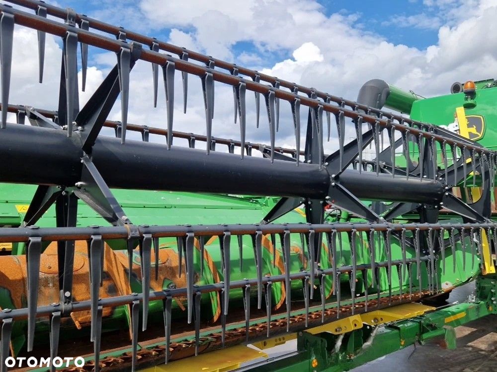 John Deere T660I - 12