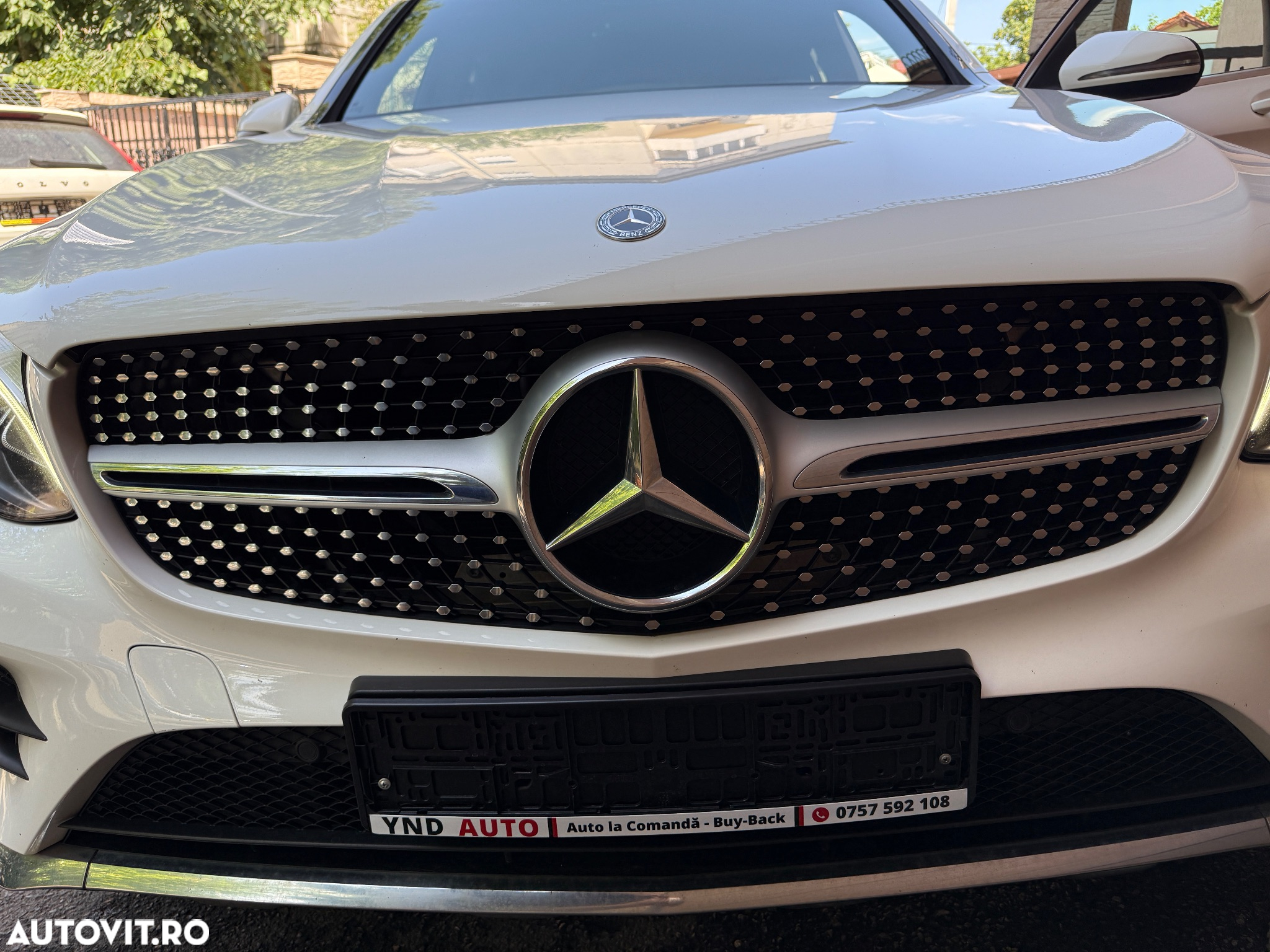 Mercedes-Benz GLC Coupe 220 d 4Matic 9G-TRONIC AMG Line - 17