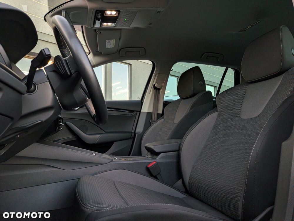 Skoda Octavia 2.0 TDI Ambition DSG - 10