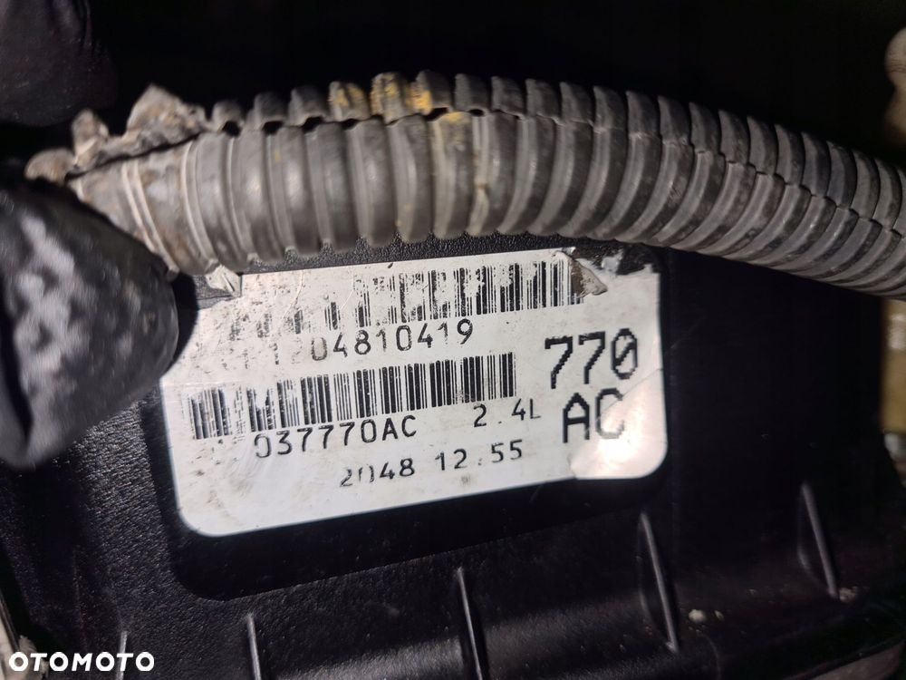 silnik dodge caliber 2.4 turbo srt 4b12 turbo kompletny montaż - 2
