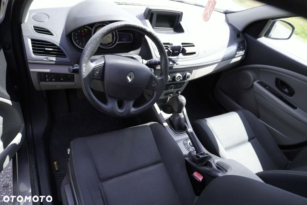 Renault Megane 1.6 16V Generation - 7